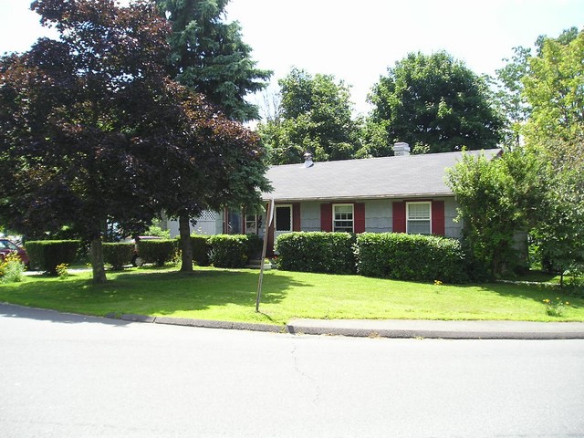 House 2004